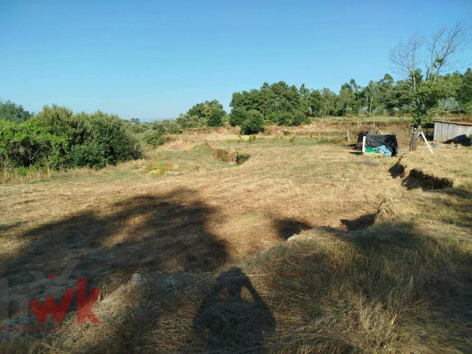 Moradia T1 para Venda em Ázere e Covelo Foto 26