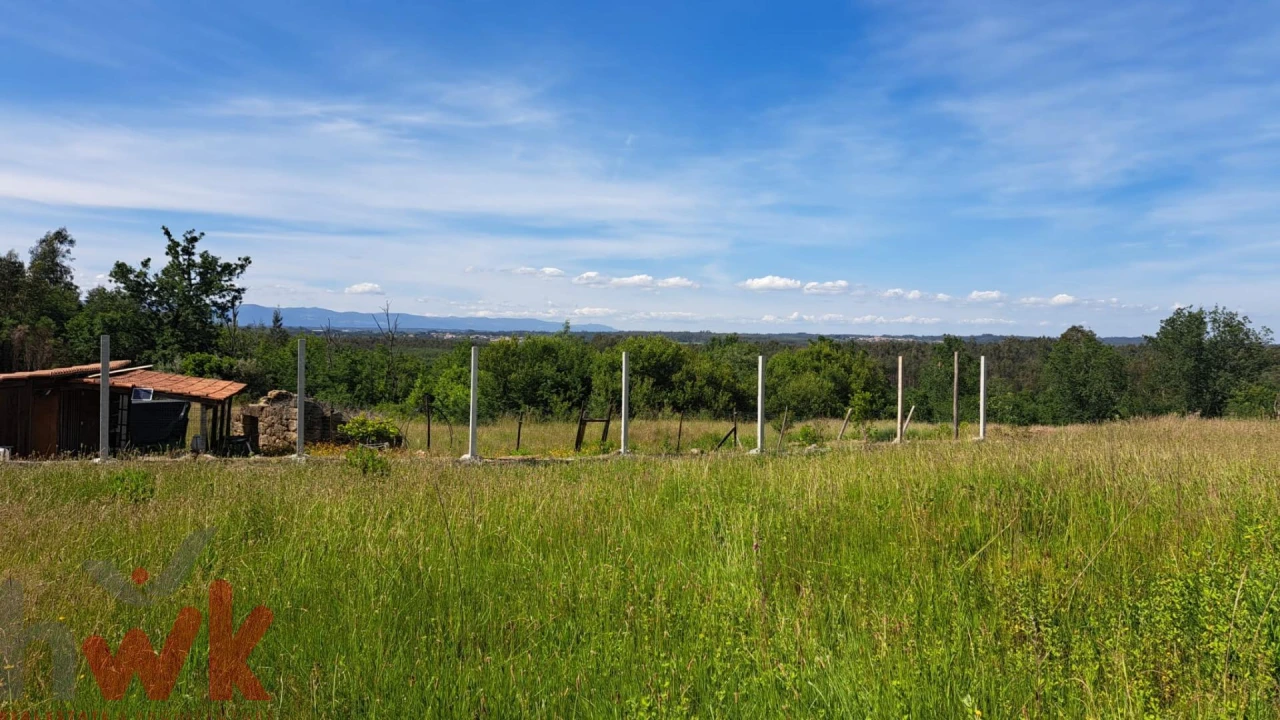Moradia T1 para Venda em Ázere e Covelo Foto 33