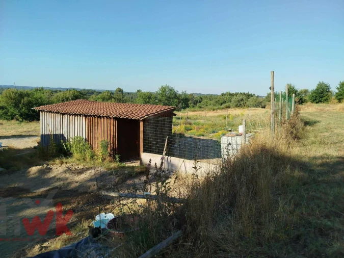 Moradia T1 para Venda em Ázere e Covelo Foto 16