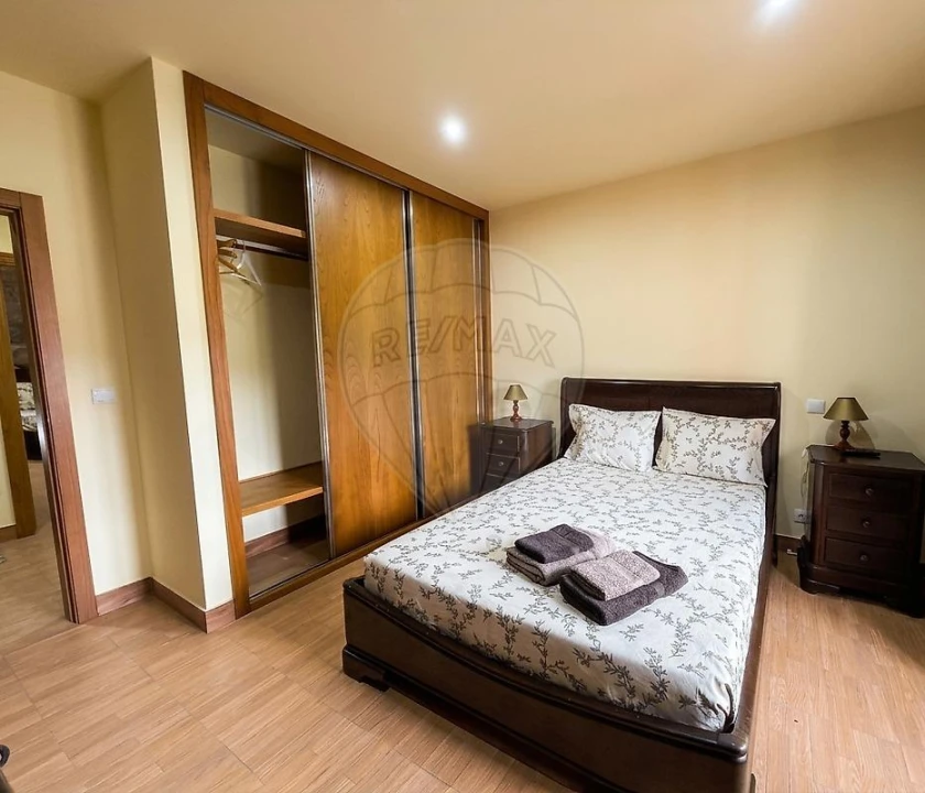 Moradia T3 para Venda em Covide Foto 3