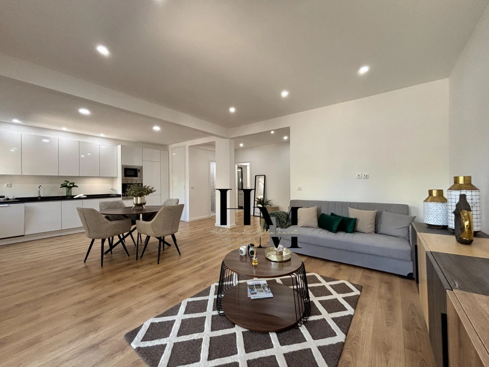 Apartamento T3 para Venda em Benfica Foto 1