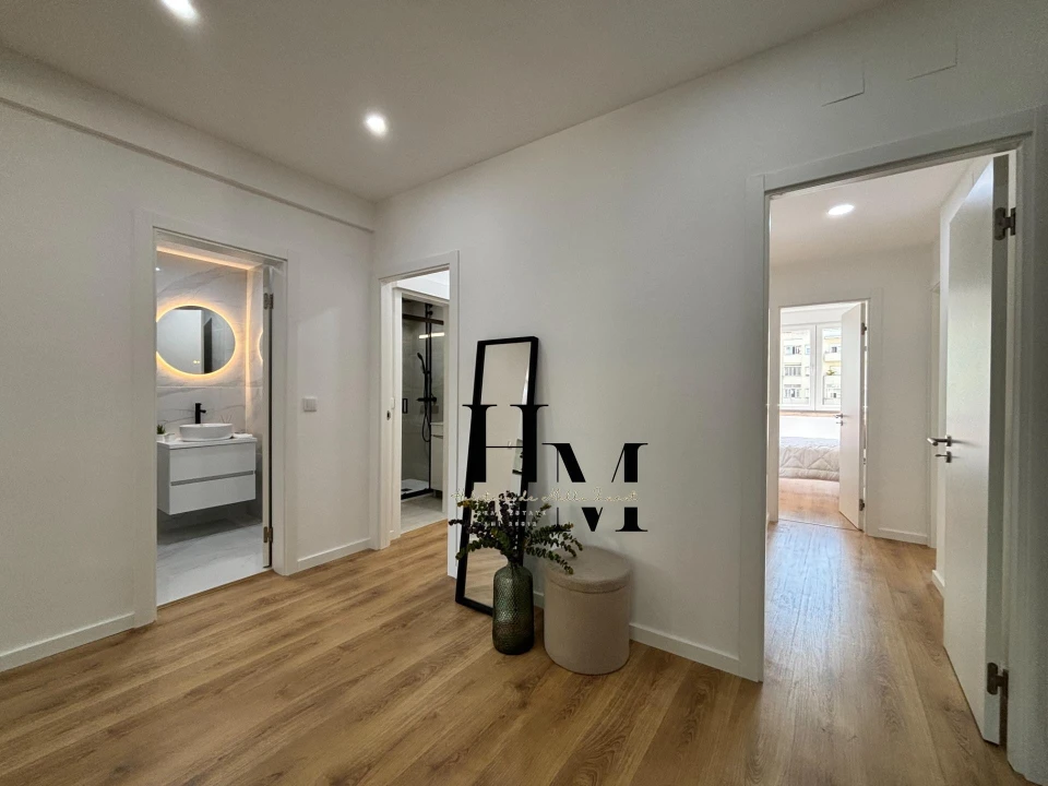 Apartamento T3 para Venda em Benfica Foto 8
