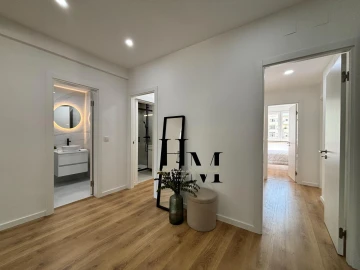 Apartamento T3 para Venda em Benfica