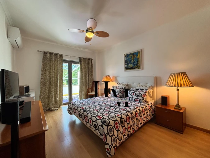Apartamento T2 para Venda em Alcabideche Foto 21