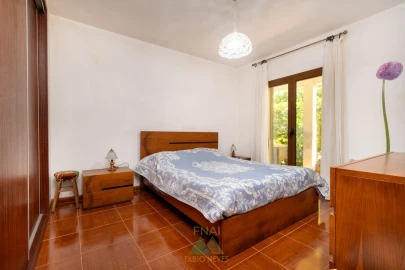 Moradia T4 para Venda em Arcozelo