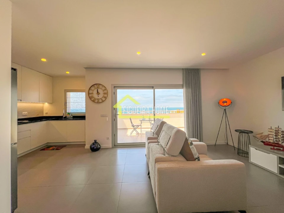 Apartamento T2 para Venda em Buarcos Foto 8