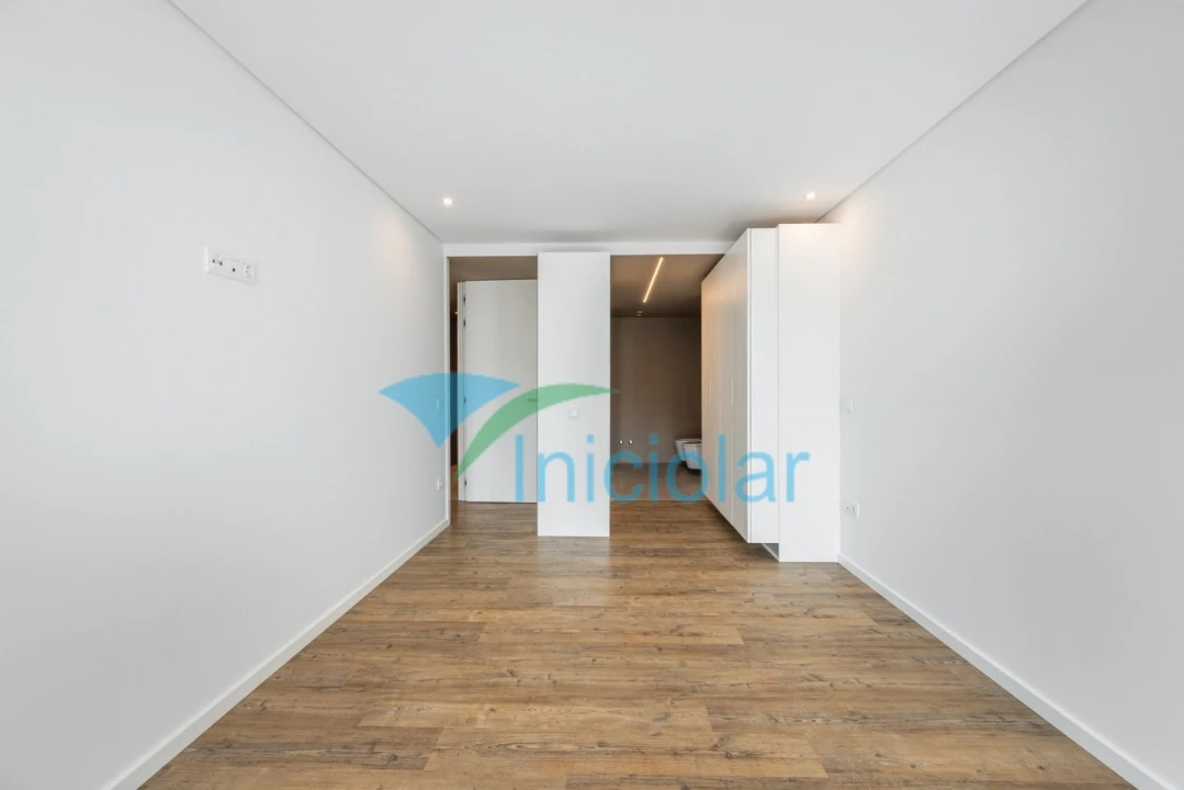 Apartamento T3 para Venda em Rio Tinto Foto 7