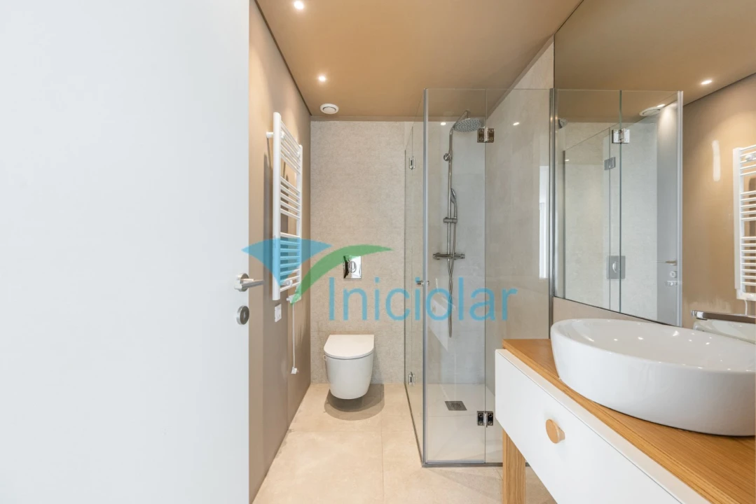 Apartamento T3 para Venda em Rio Tinto Foto 16