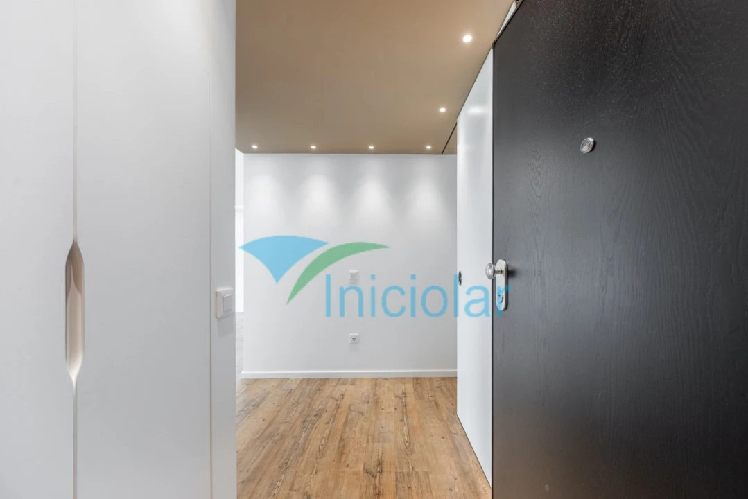 Apartamento T3 para Venda em Rio Tinto Foto 17