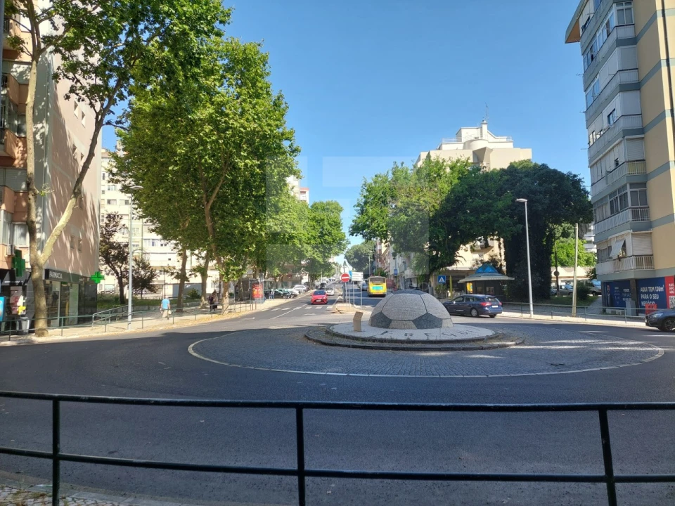 Apartamento T3 para Venda em Benfica Foto 15