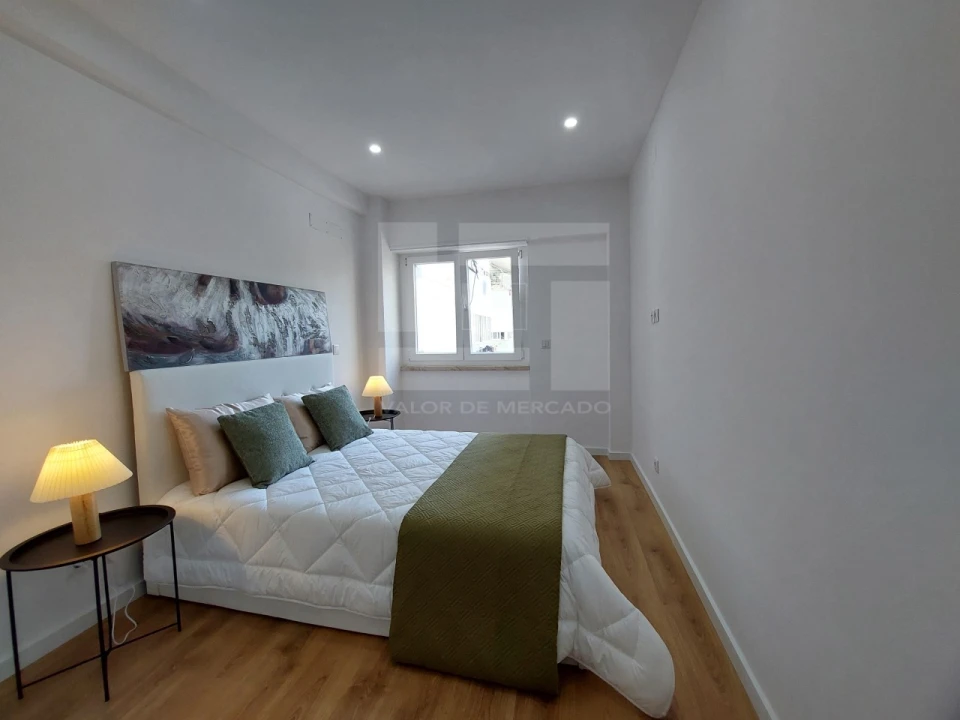 Apartamento T3 para Venda em Benfica Foto 13
