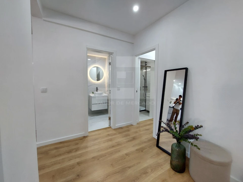 Apartamento T3 para Venda em Benfica Foto 14