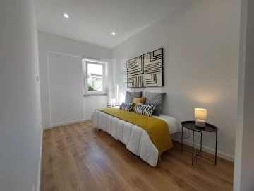 Apartamento T3 para Venda em Benfica