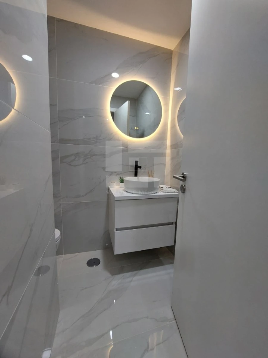 Apartamento T3 para Venda em Benfica Foto 7