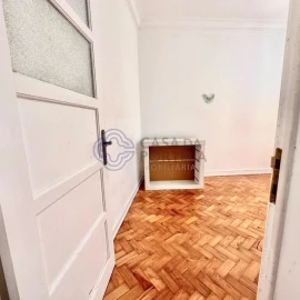 Apartamento T2 para Venda em Sacavém e Prior Velho