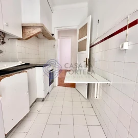 Apartamento T2 para Venda em Sacavém e Prior Velho