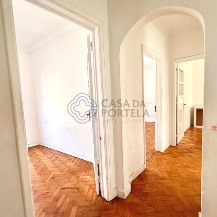 Apartamento T2 para Venda em Sacavém e Prior Velho Foto 38