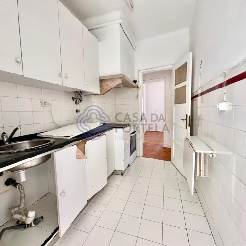 Apartamento T2 para Venda em Sacavém e Prior Velho Foto 32