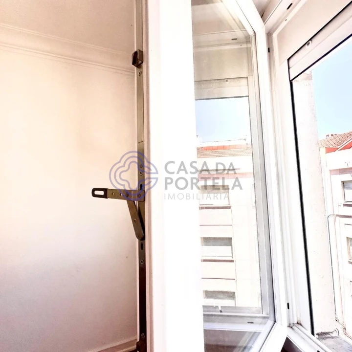 Apartamento T2 para Venda em Sacavém e Prior Velho Foto 15