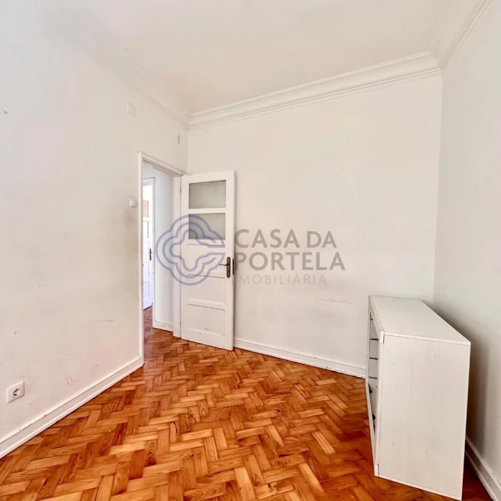 Apartamento T2 para Venda em Sacavém e Prior Velho Foto 23
