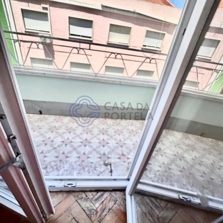 Apartamento T2 para Venda em Sacavém e Prior Velho Foto 39