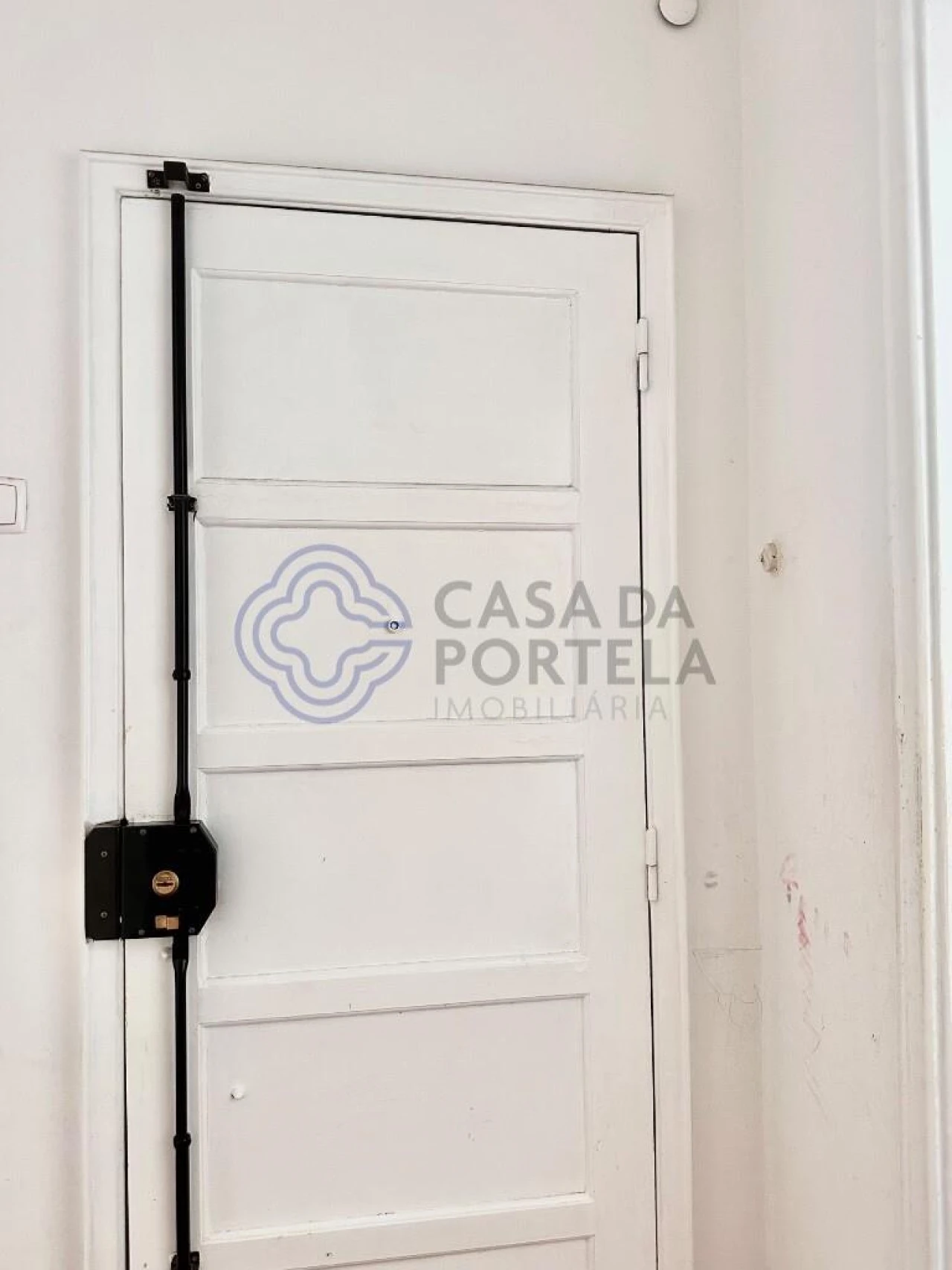 Apartamento T2 para Venda em Sacavém e Prior Velho Foto 33