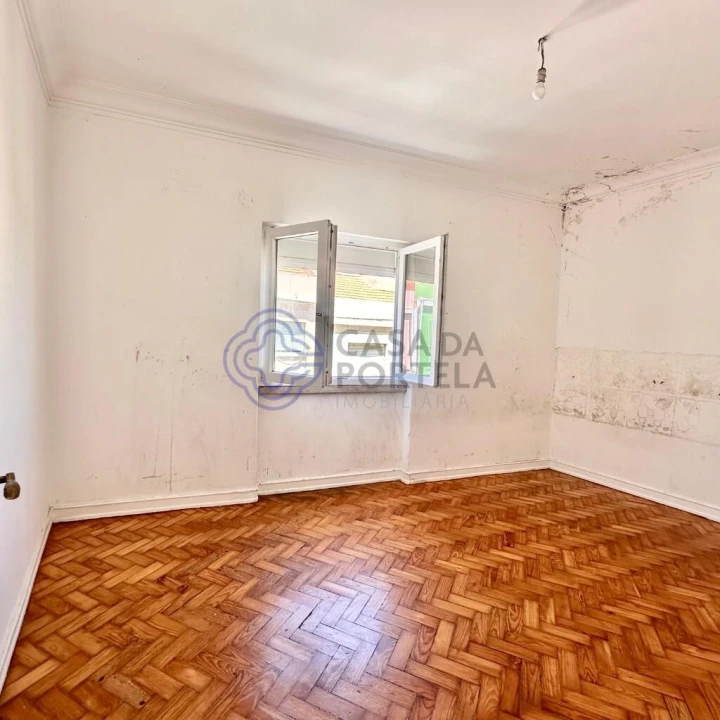 Apartamento T2 para Venda em Sacavém e Prior Velho Foto 12