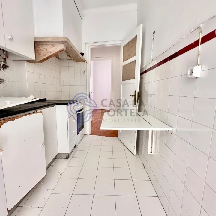 Apartamento T2 para Venda em Sacavém e Prior Velho Foto 31
