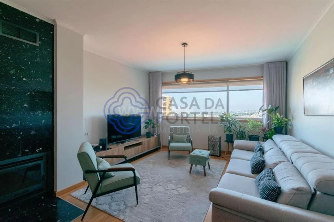 Apartamento T3 para Venda em Mafamude e Vilar do Paraíso Foto 13