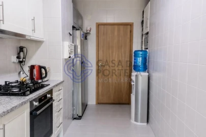Apartamento T3 para Venda em Mafamude e Vilar do Paraíso