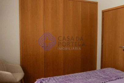 Apartamento T3 para Venda em Mafamude e Vilar do Paraíso