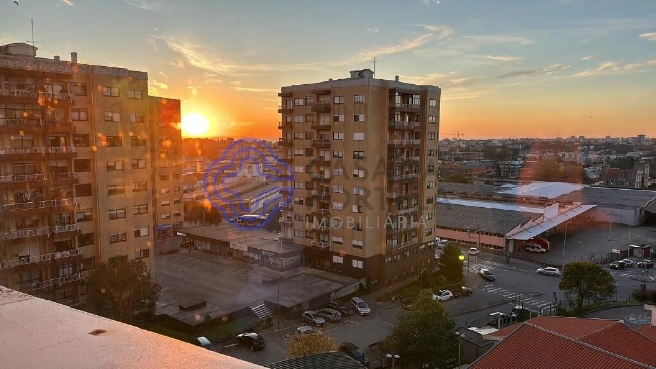 Apartamento T3 para Venda em Mafamude e Vilar do Paraíso Foto 15