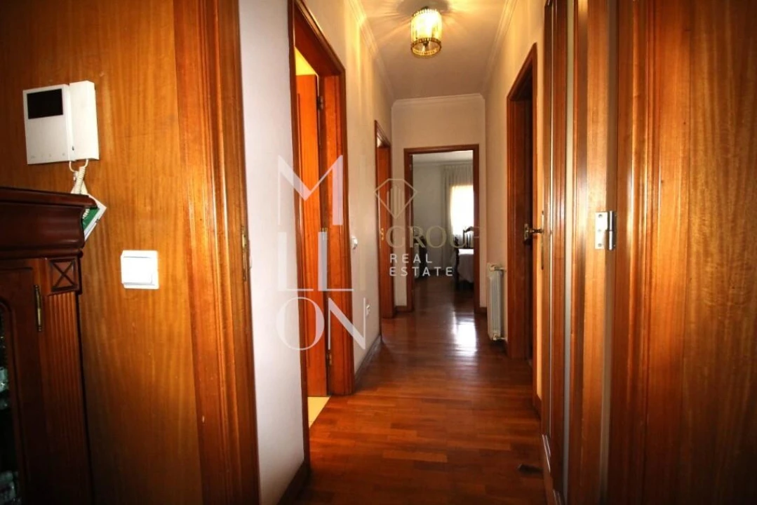 Apartamento T2 para Venda em Cidade da Maia Foto 13