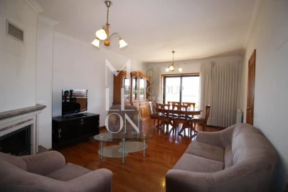Apartamento T2 para Venda em Cidade da Maia