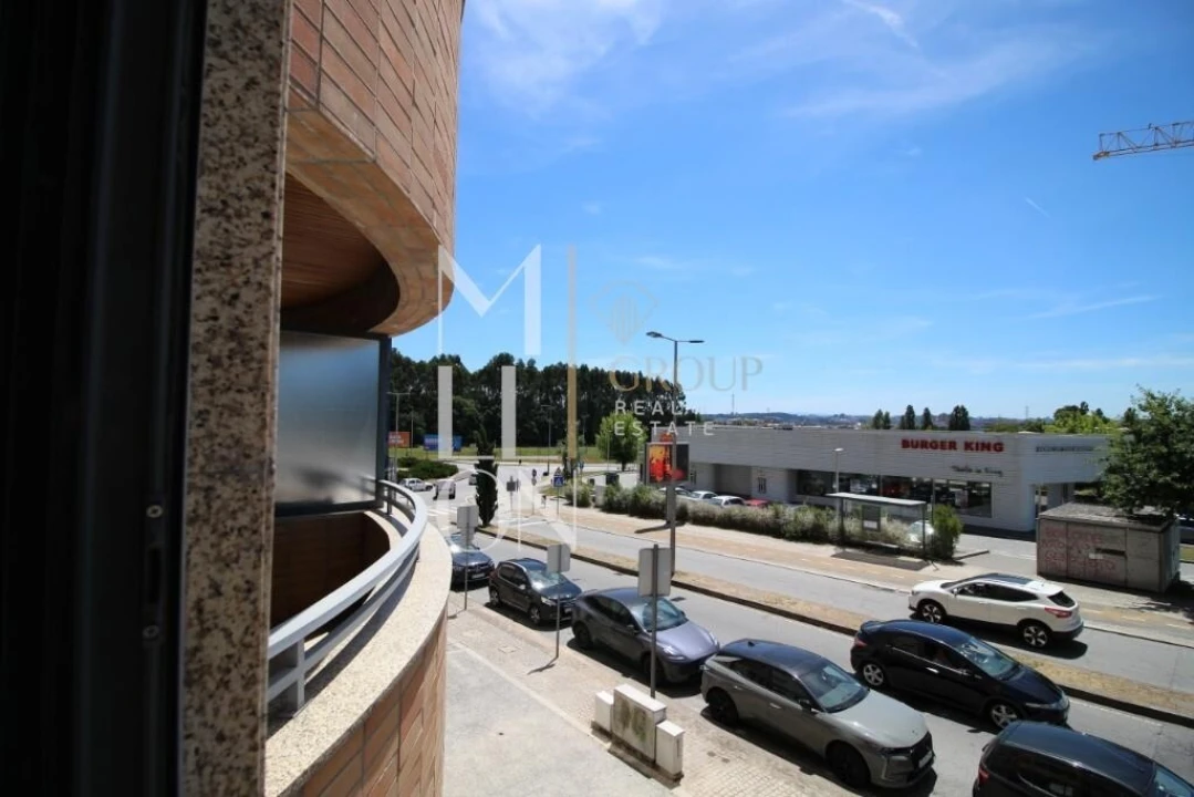 Apartamento T2 para Venda em Cidade da Maia Foto 10