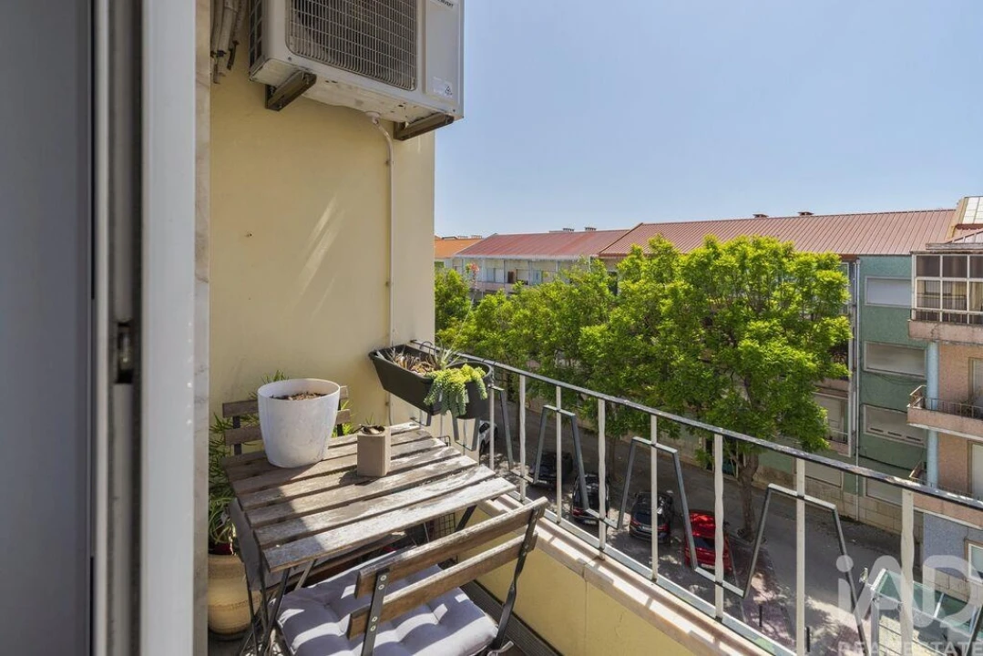 Apartamento T3 para Venda em União das Freguesias de Setúbal Foto 5