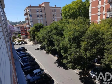 Apartamento T2 para Venda em Odivelas