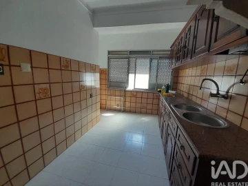 Apartamento T2 para Venda em Odivelas