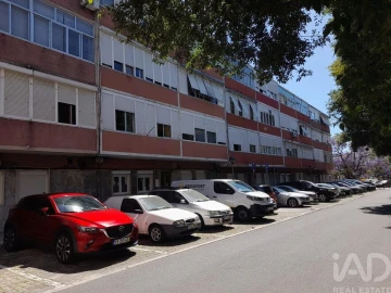 Apartamento T2 para Venda em Odivelas