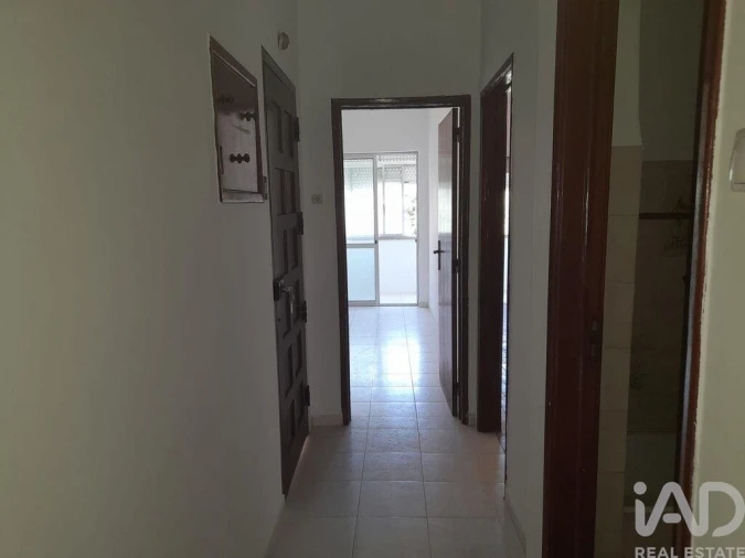 Apartamento T2 para Venda em Odivelas Foto 6