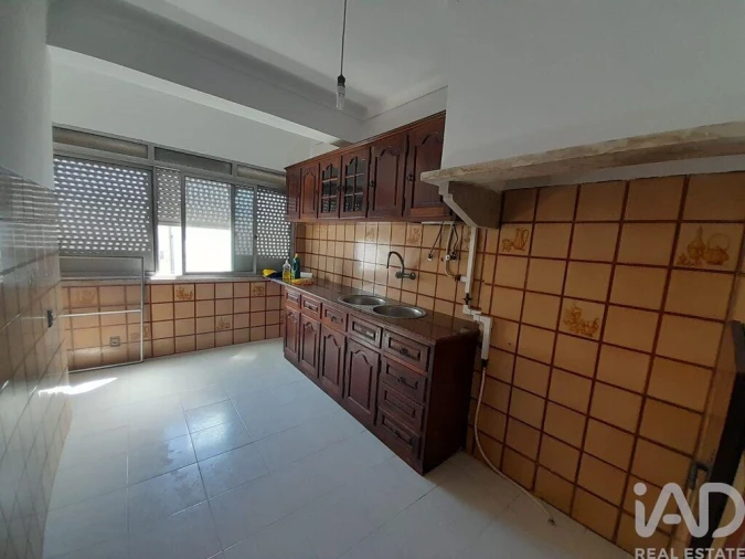 Apartamento T2 para Venda em Odivelas Foto 18