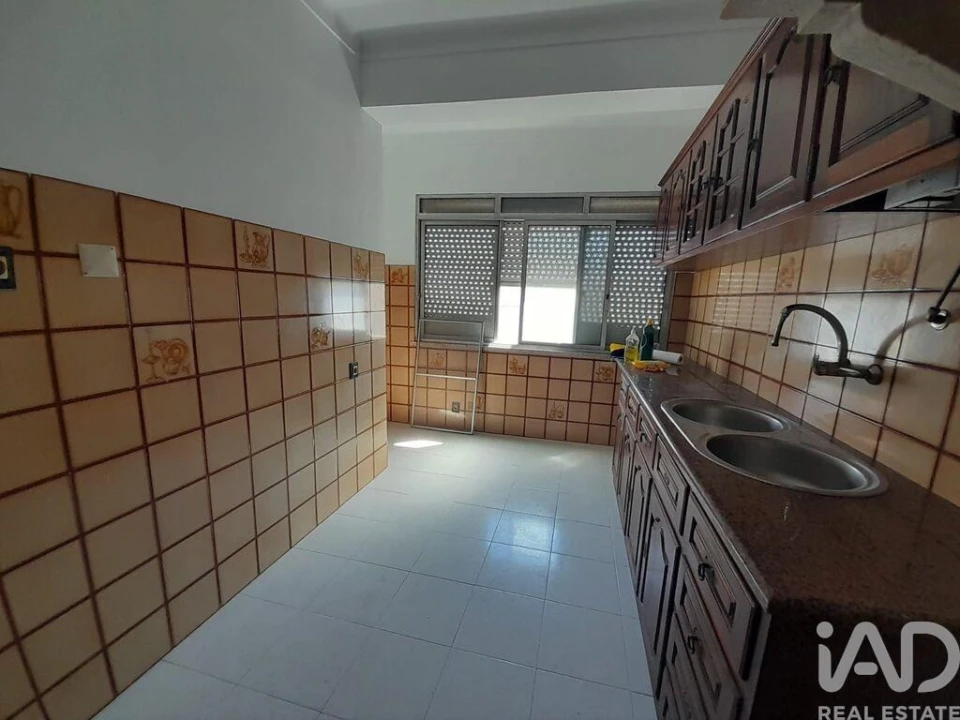 Apartamento T2 para Venda em Odivelas Foto 17