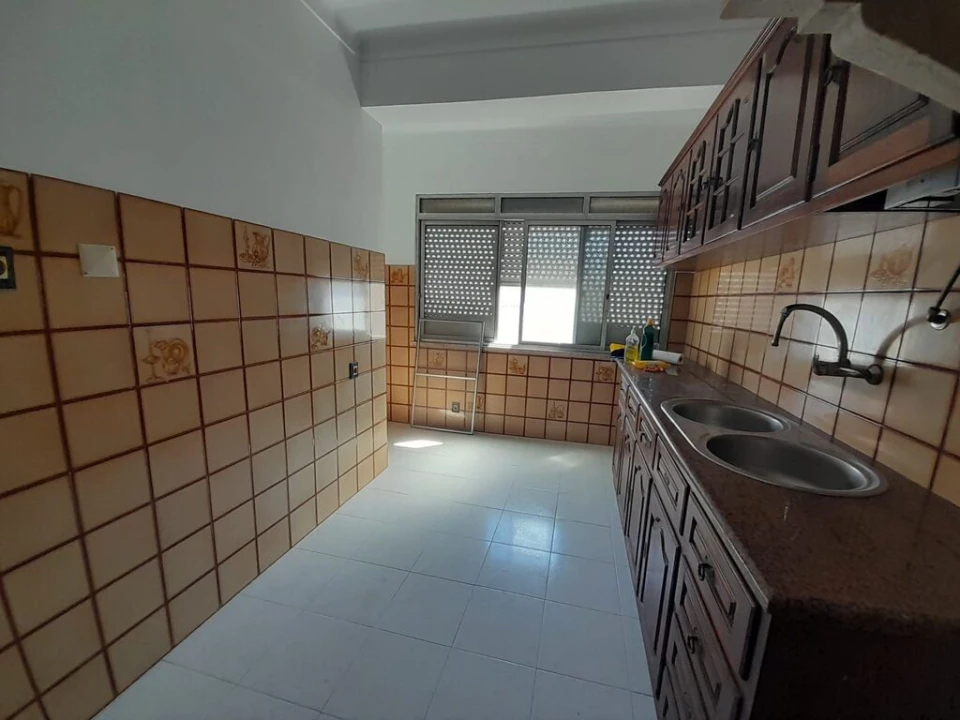 Apartamento T2 para Venda em Odivelas Foto 17