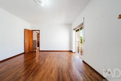 Apartamento T3 para Venda em Cadaval e Pêro Moniz