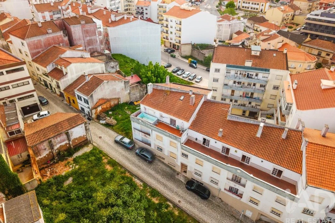 Apartamento T3 para Venda em Cadaval e Pêro Moniz Foto 31