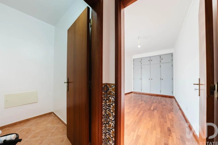 Apartamento T3 para Venda em Cadaval e Pêro Moniz Foto 17