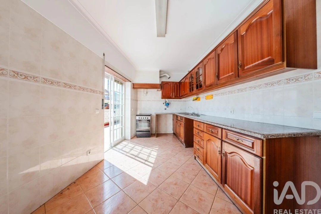 Apartamento T3 para Venda em Cadaval e Pêro Moniz Foto 4