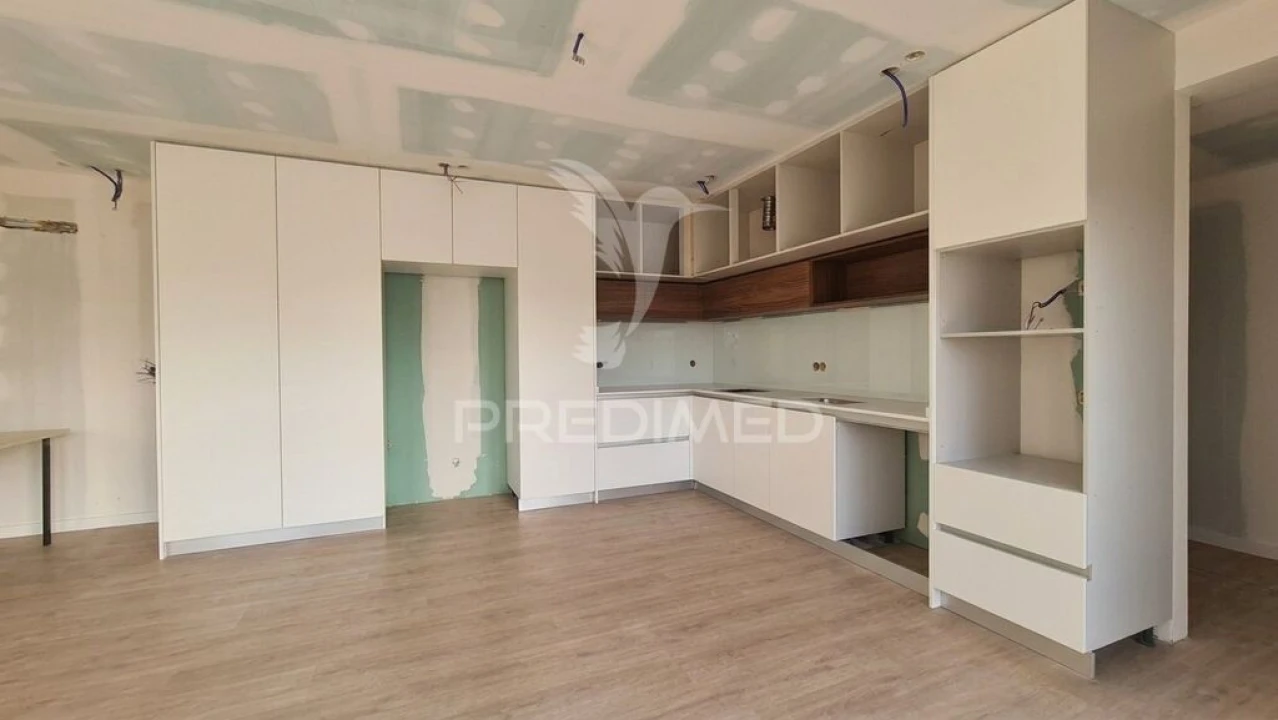 Apartamento T3 para Venda em Azias Foto 9