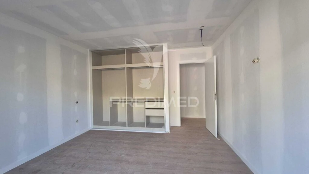 Apartamento T3 para Venda em Azias Foto 14