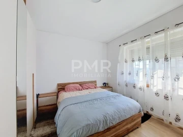 Moradia T3 para Venda em Agualva e Mira-Sintra